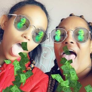 Meet your Posher, Keesa